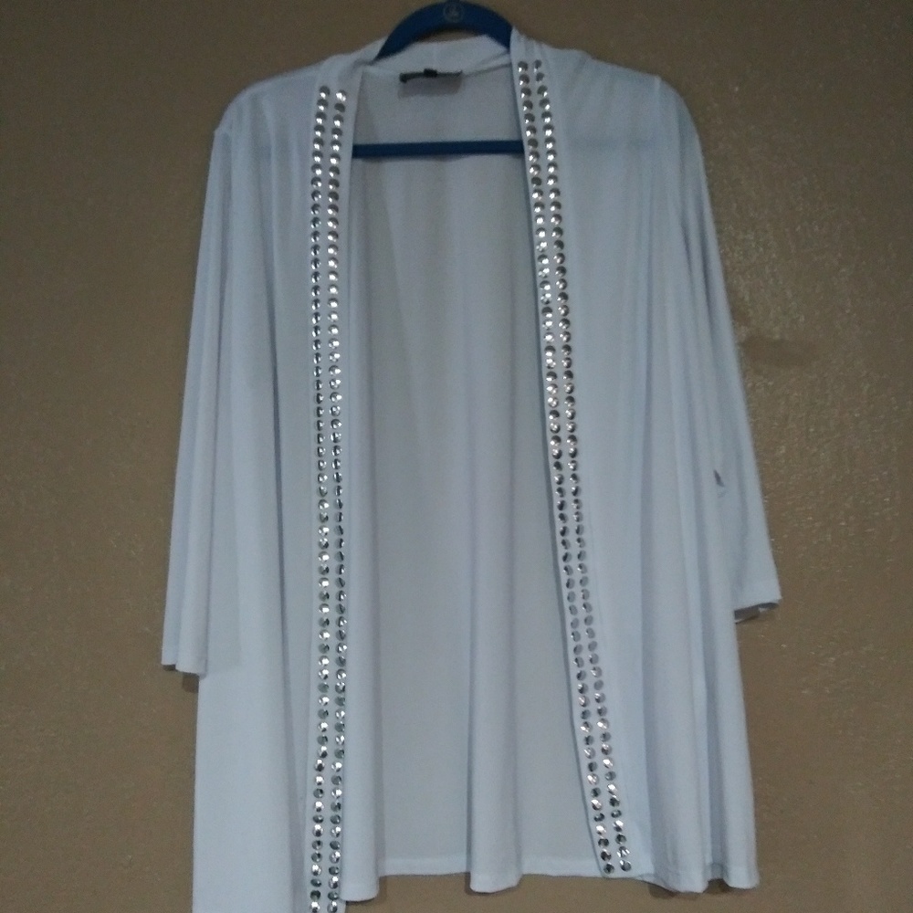 White cardigan 1X